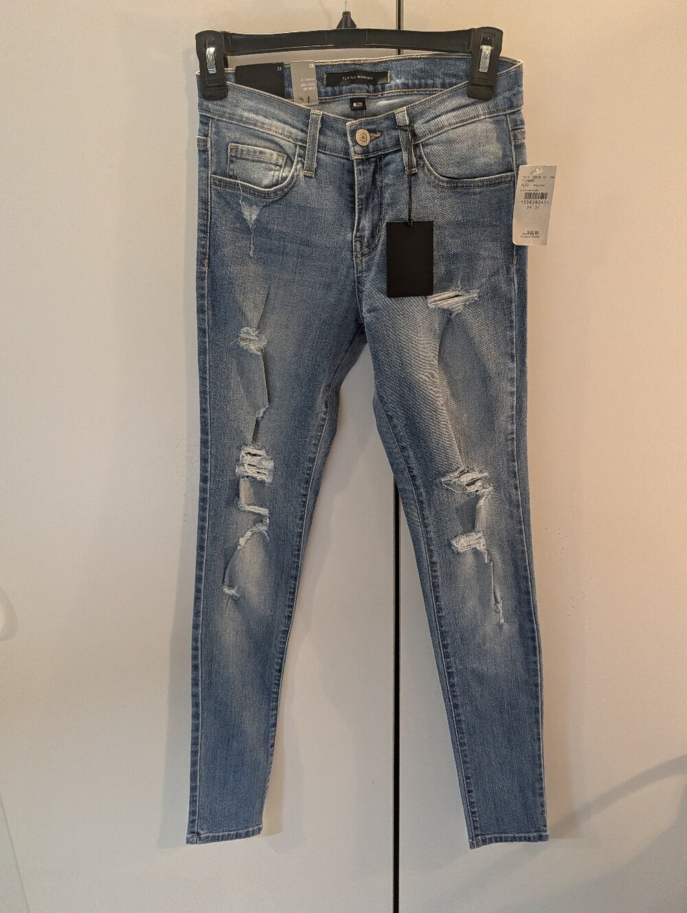 Flying Monkey Size 24/31 Mid Rise Light Blue Distressed Women’s Jeans NWT